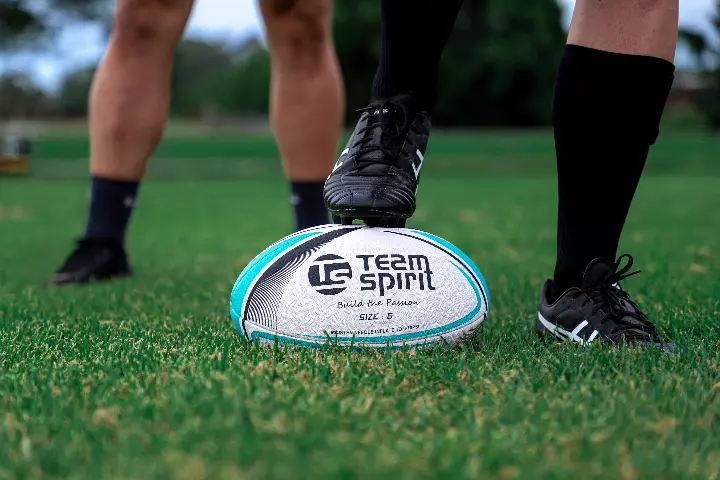 how-to-clean-sports-shoes-without-water how to clean sports shoes without water